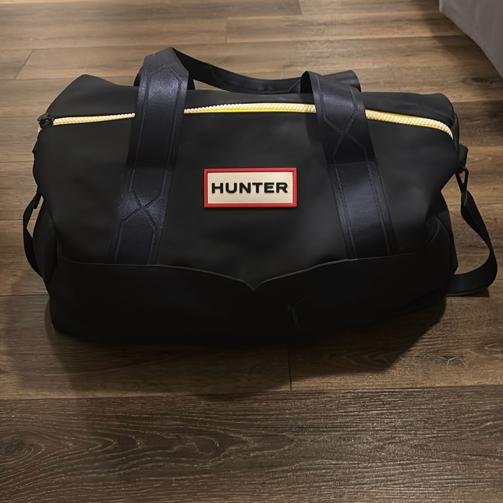 Navy Hunter Bag